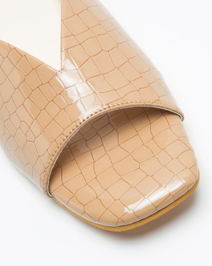 Ergo Croc Leather Pattern Beige Flats - WindlustFlats