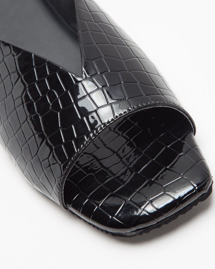 Ergo Croc Leather Pattern Black Flats - WindlustFlats