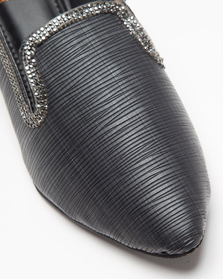 Fine Textured Black Mules - WindlustMules